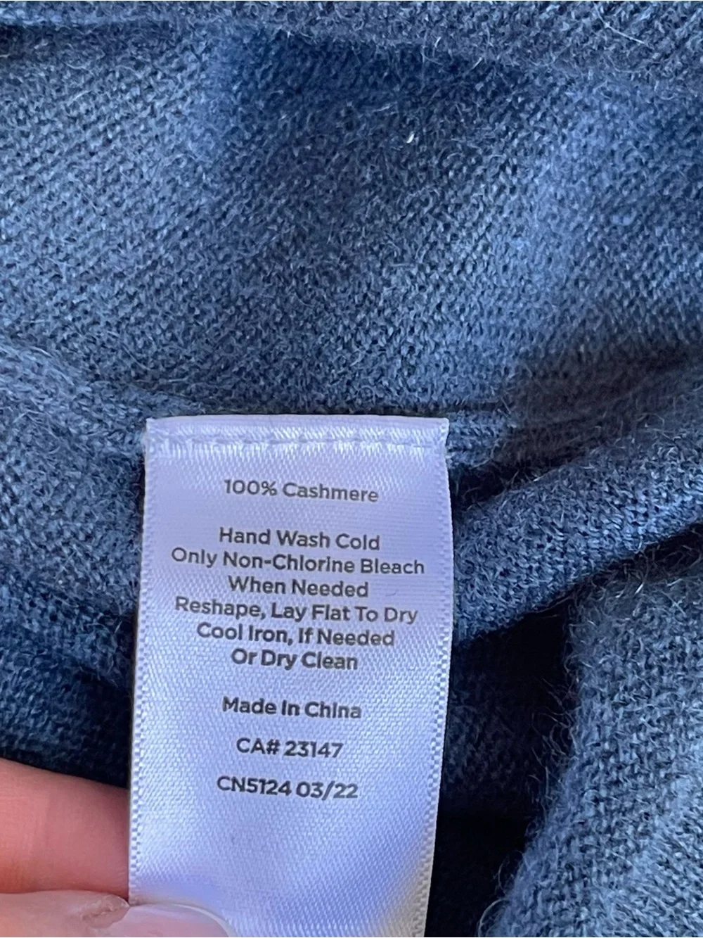 Talbots Sweater Womens 100% Cashmere Size Lp Blue Crew Neck Soft Minimal